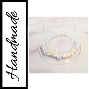 "Mom Life" Luxury Word Beaded Bracelet